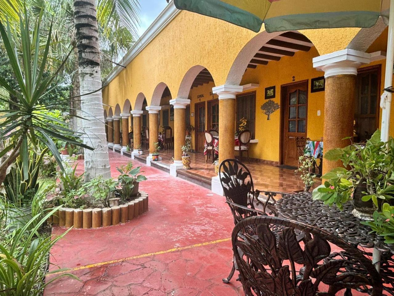 Casa Palagui Colonial Hotel Валядолид Екстериор снимка